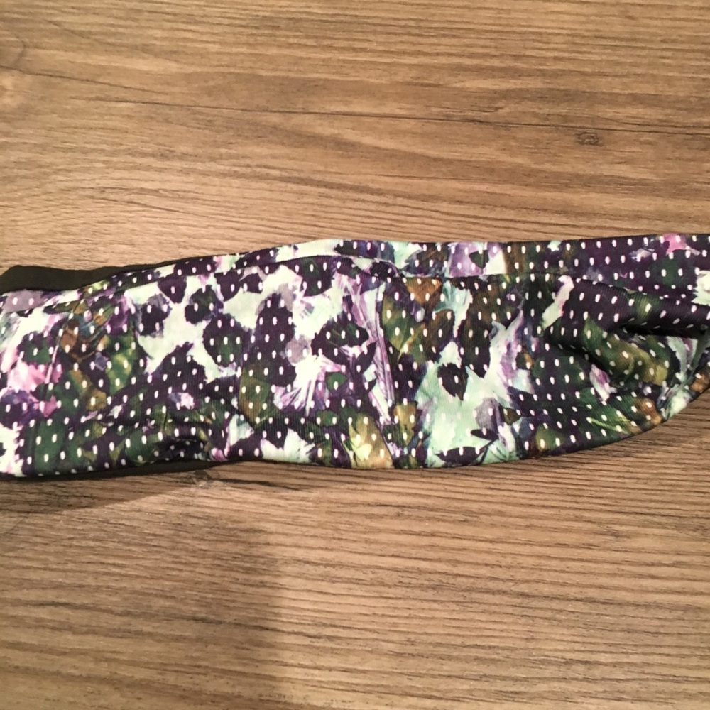 Lululemon headband!